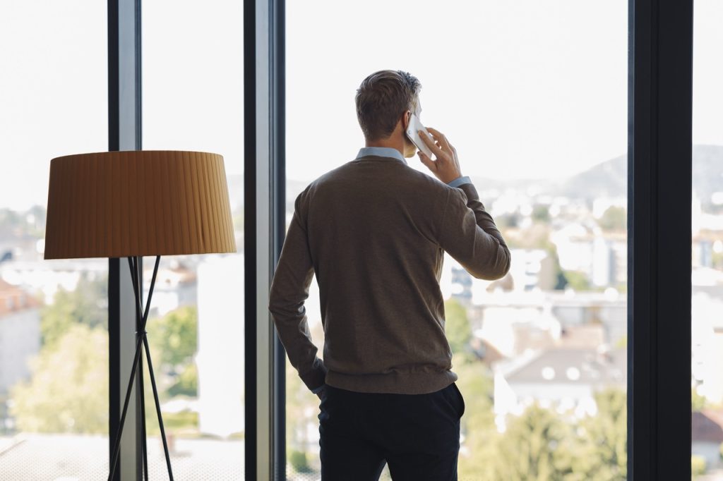 Finanzberatungsgespräch mit Kund:innen